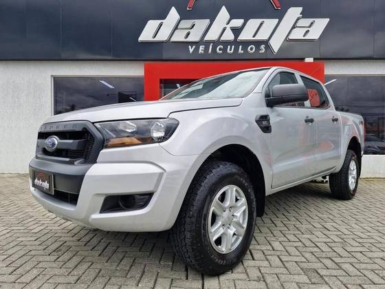 FORD RANGER 2.2 XL 4X4 CD 16V DIESEL 4P MANUAL FORD RANGER 2.2 XL 4X4 CD 16V DIESEL 4P MANUAL